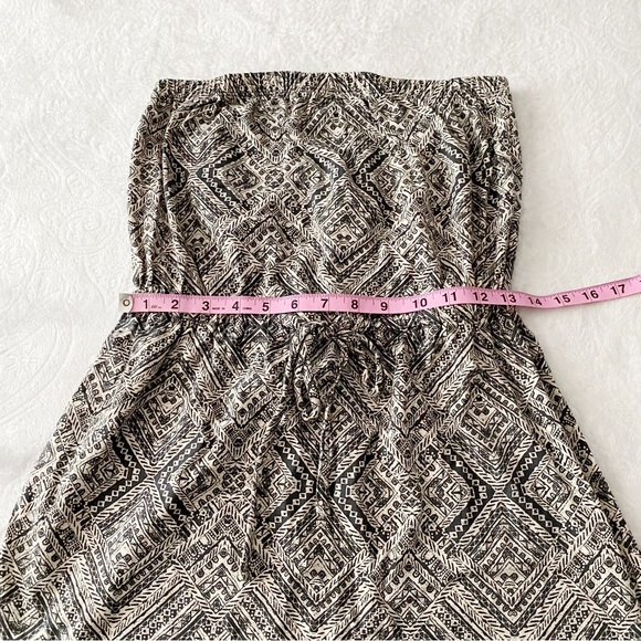 Tribal Print Black & Off White Strapless Mini Dress - Picture 5 of 9